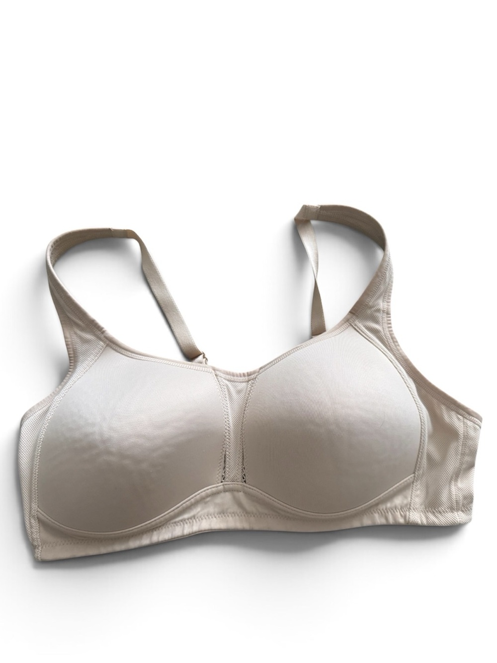 Wacoal Nude Wireless Smooth Bra Size 38C